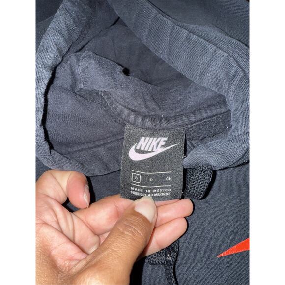 Nike Sportswear Club Fleece Hoodie Sweatshirt Size Small Blk/red/grn - Picture 2 of 3